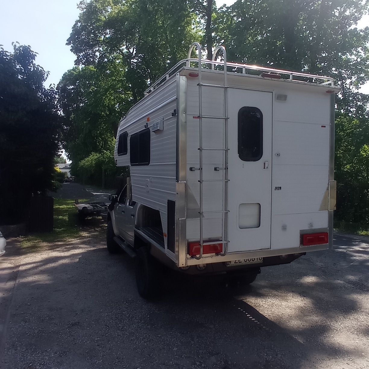 Zabudowa pickup camper kemping Davlin