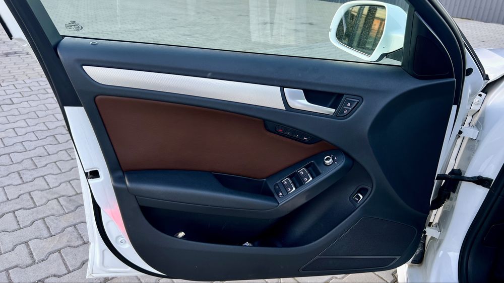 Audi A4 Quattro Premium Plus S-Line