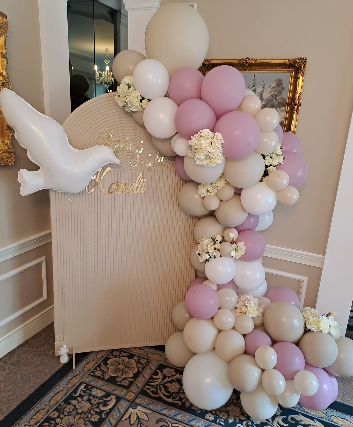 Balony ścianka balonowa chrzest roczek komunię boho kwiaty