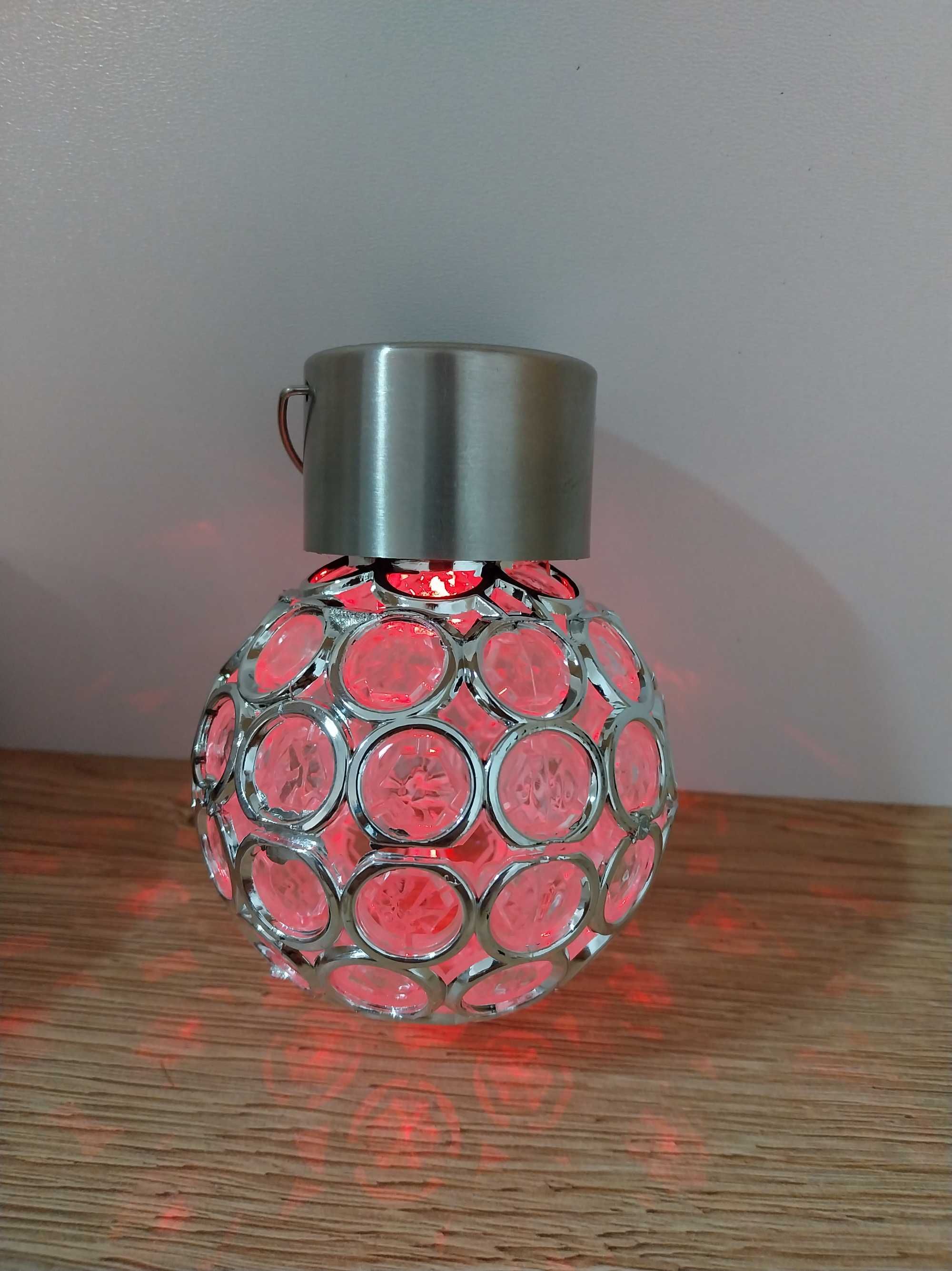 Lampy solarne do zawieszenia, globus, zmiana kolorów, LED