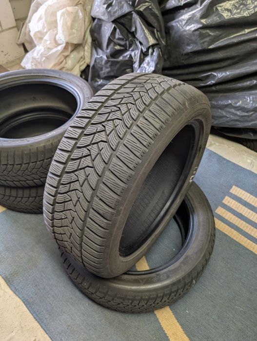 Komplet 4 opon zimowych 17"