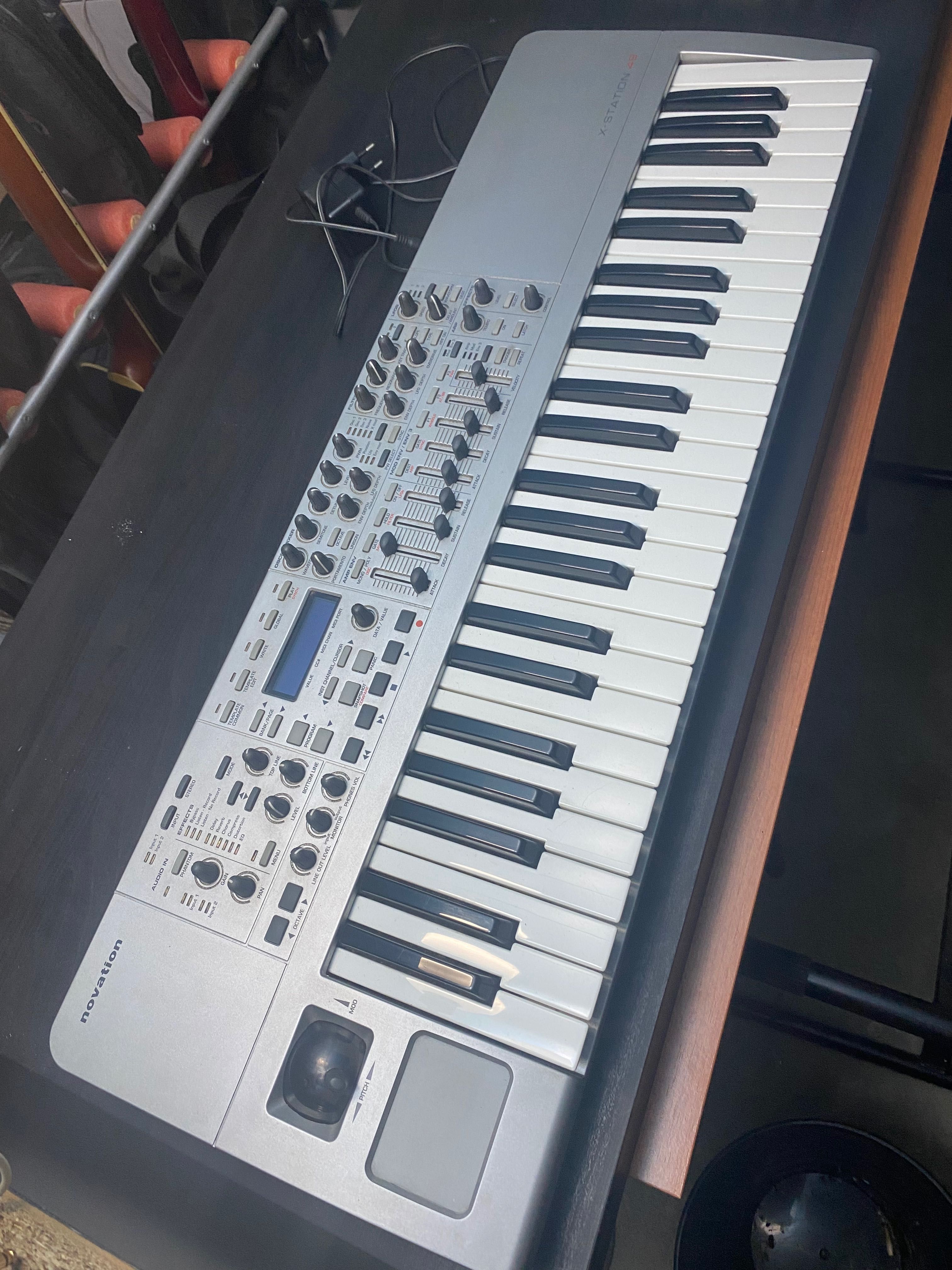 Sintetizador Novation X Station 49 Controlador Midi co
