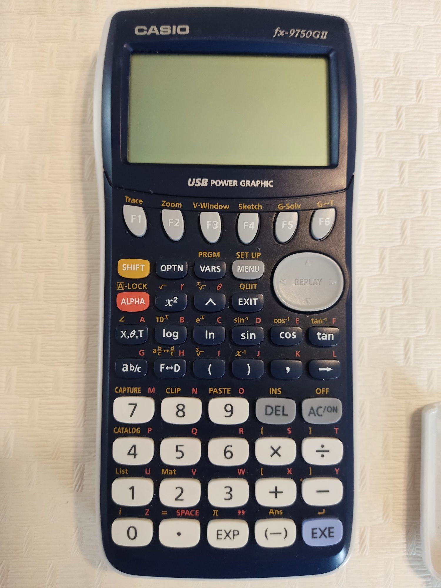 Calculadora gráfica Casio fx-9750GII - 100% funcional