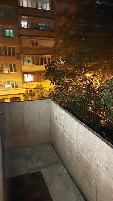 Продам гарненьку гостиночку .