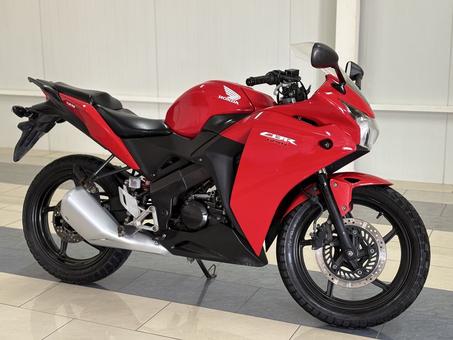 Honda Cbr 125 Jc50 #Najnowszy model #5 sztuk CBR na miejscu