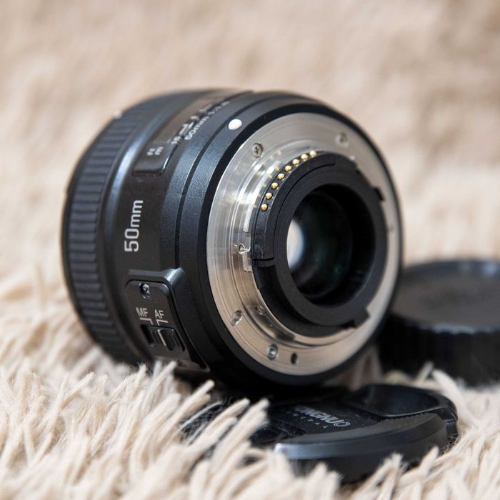 Nikon Yongnuo 50mm f1.8 / 18-55 / Nikkor 18-35mm 1:3.5-4.5D AF/ D3200