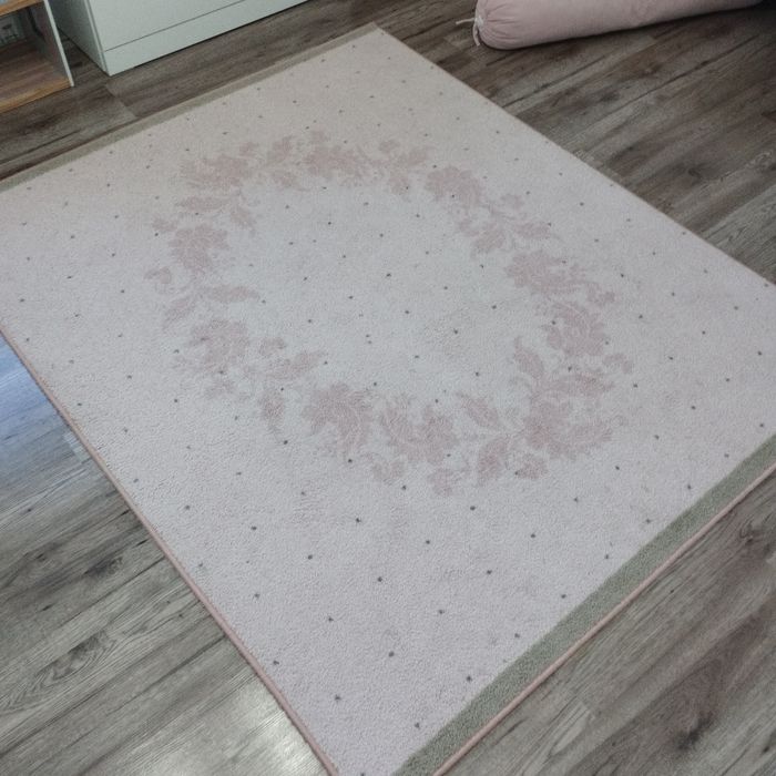 Dywan Ikea różowy 130 x 160