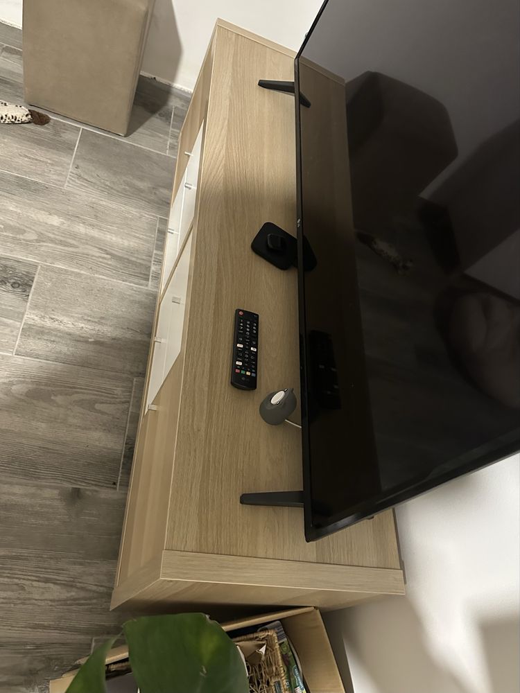Movel tv kallax ikea com acessórios
