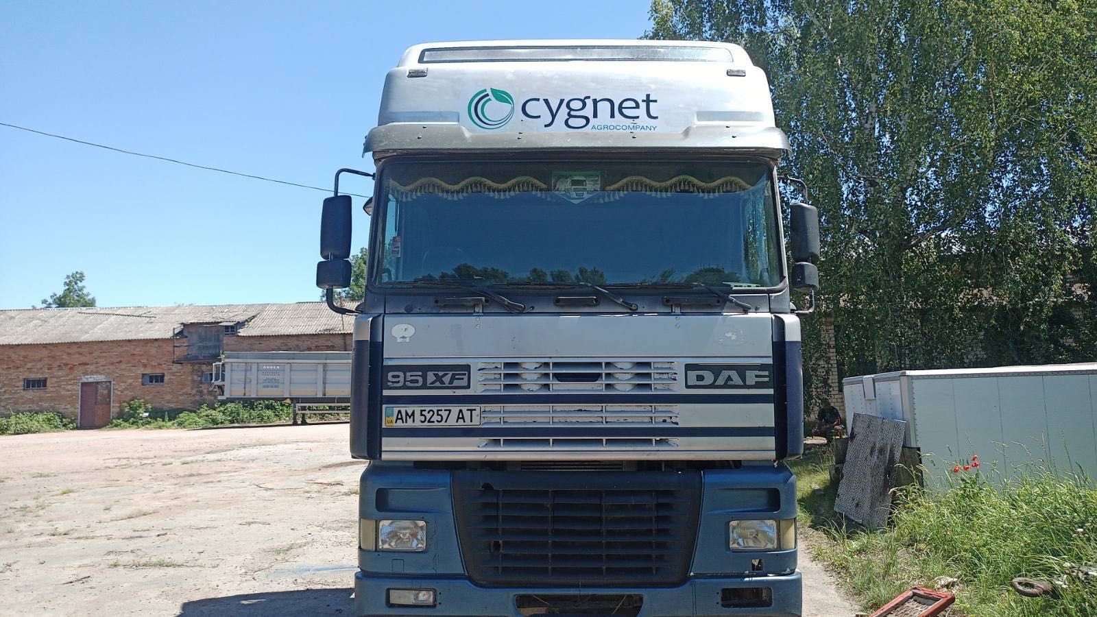 Продам DAFXF95 2000року