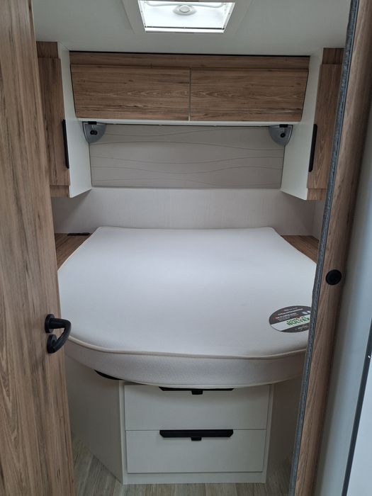 Autocaravana Bavaria T726FC - Cx Auto 9 vel. - 4 lugares