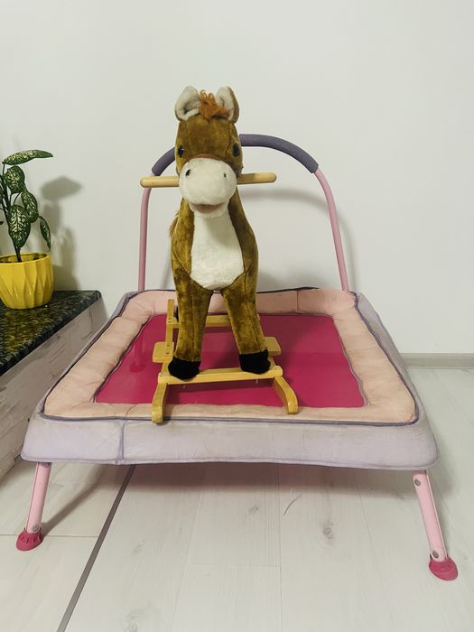 Продам дитячий батут, коник у подарунок!