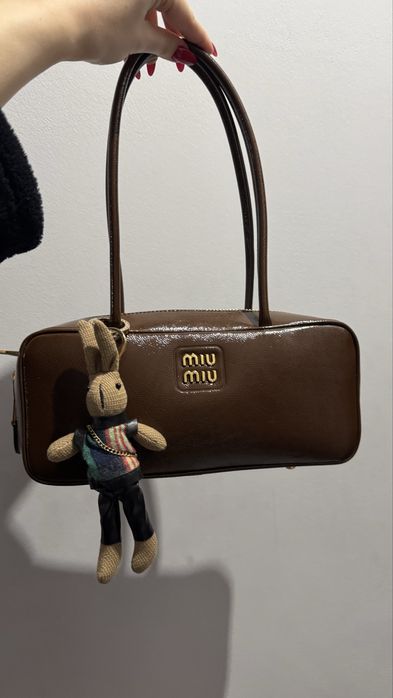 Сумка миу миу коричневая