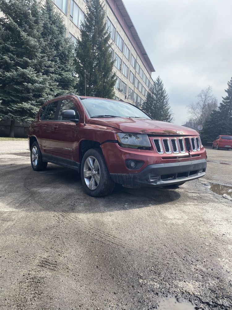 Продам Jeep Compass 2015