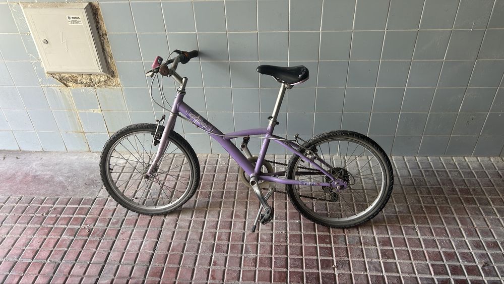 Bicicleta menina Decathlon