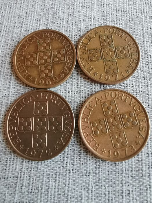 Moedas de 1 escudo