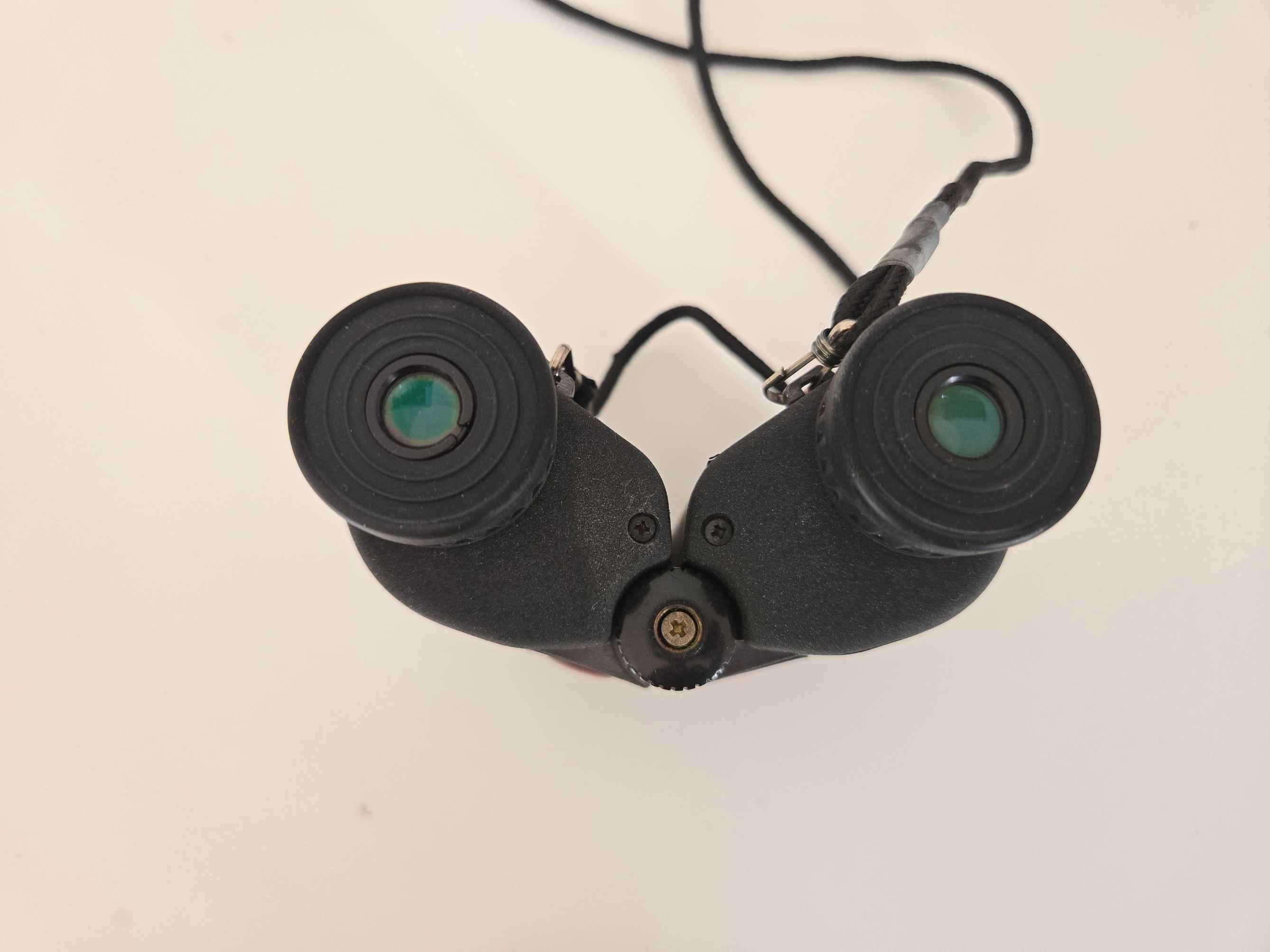 Binoculars 8 x 25