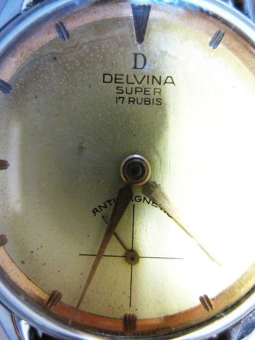 vintage relógio de pulso-DELVINA Super 17 Rubis antimagnetic-trabalha