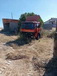 Camião Volvo f6 11