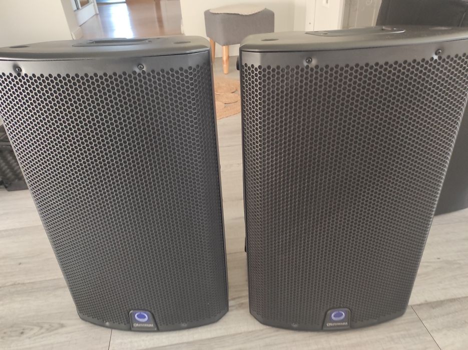 Kolumny aktywne Turbosound iq12