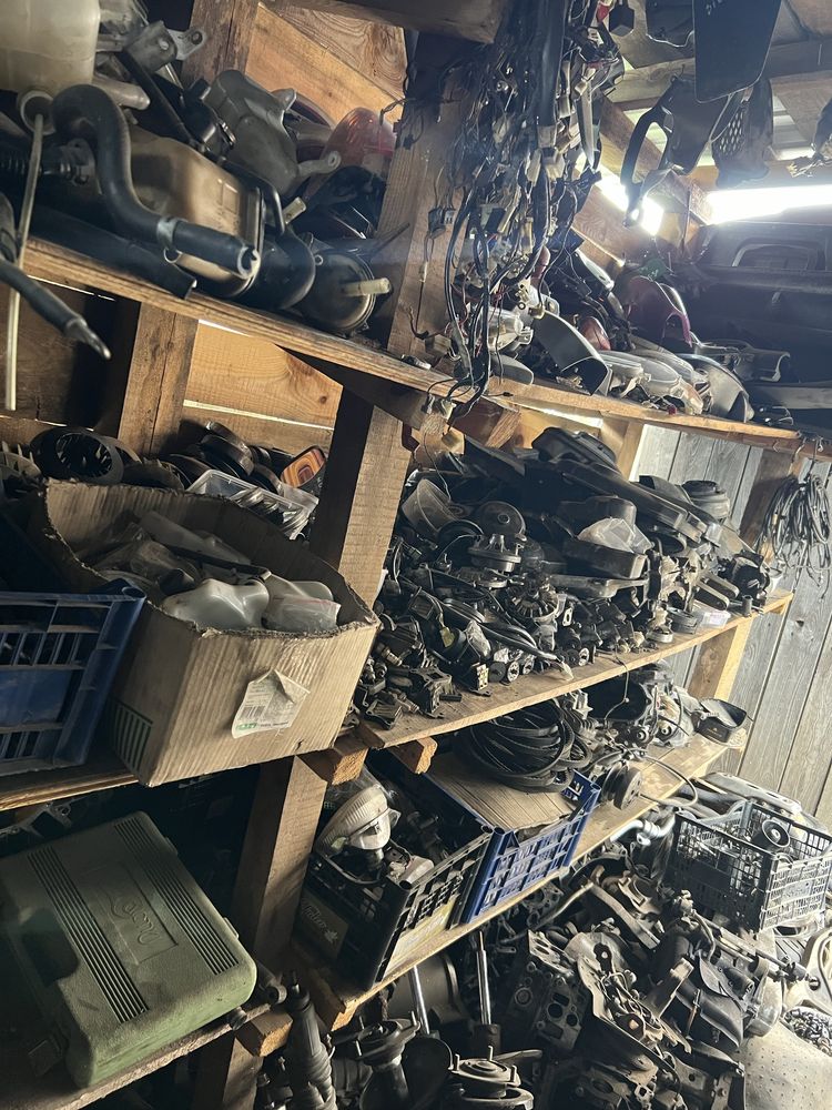 Yamaha Jog SA36/39-J 4-T розборка, проводка, реле, редуктор, картера