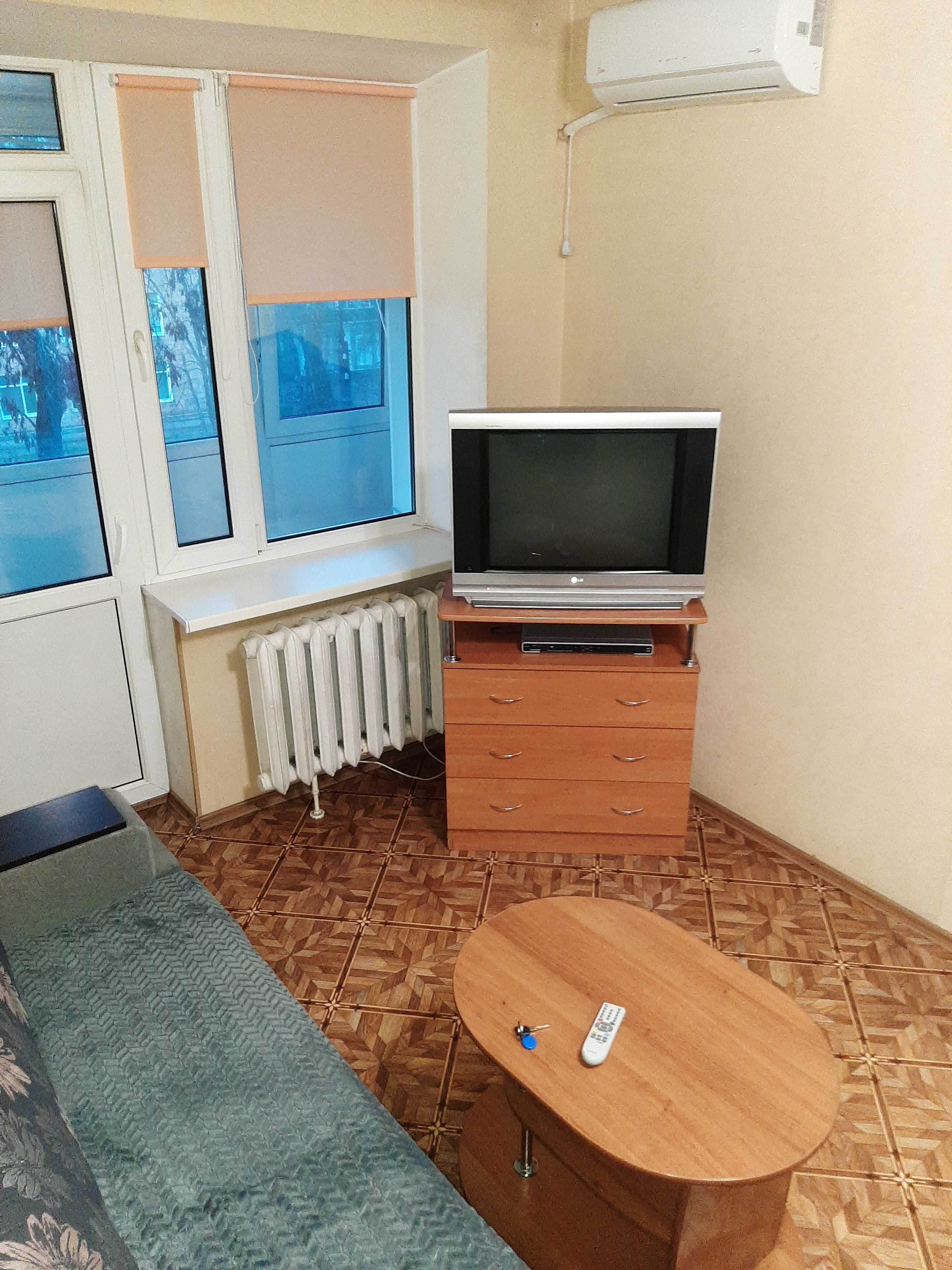1 кімнатна квартіра в центрі міста. Возле Любави.