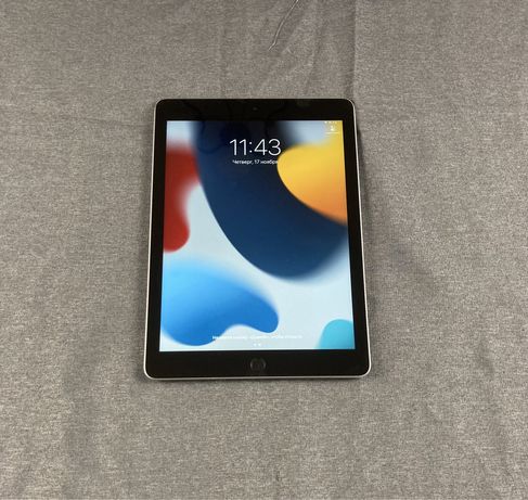 Планшет Apple iPad 6 2018 (розмір 9.7, память 32gb, колір Space Gray)