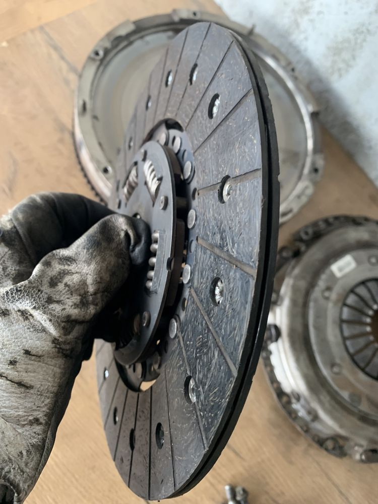 Koło dwumasowe tarcza docisk SACHS Opel Insignia Astra J 2.0 CDTI F40