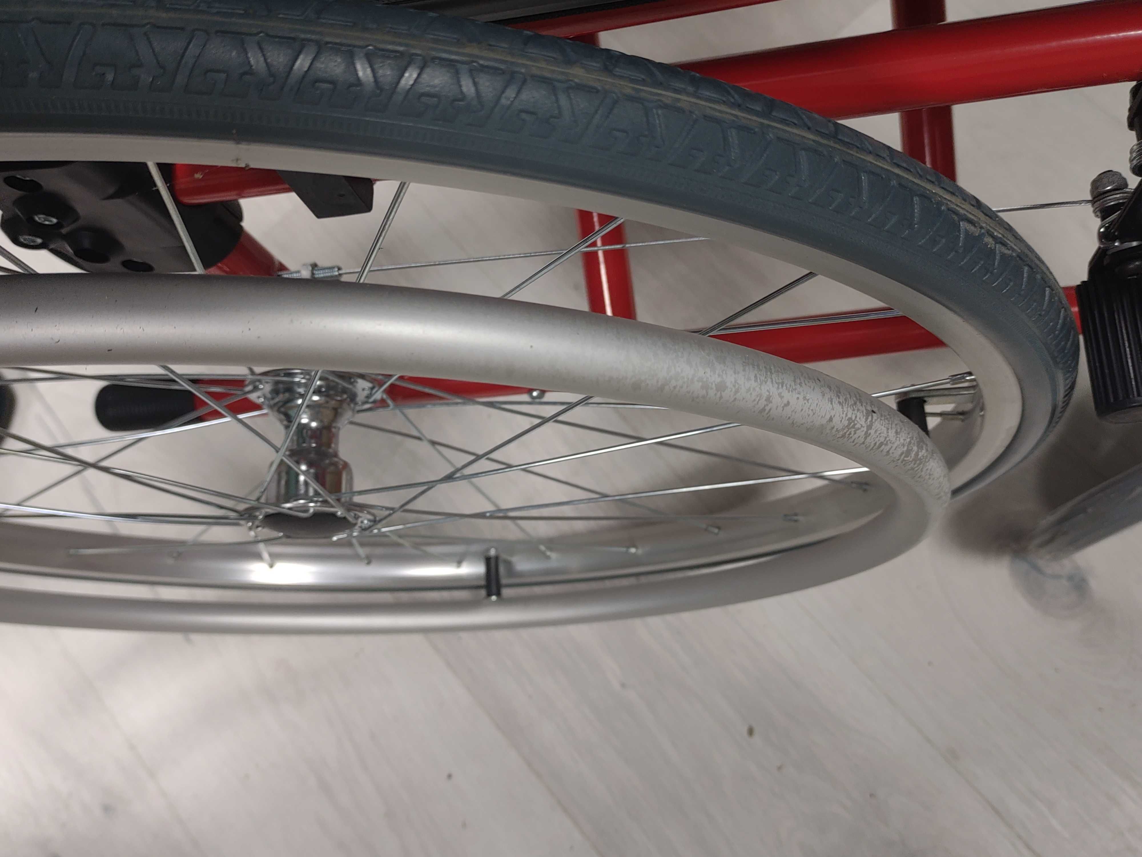 Aluminiowy Wózek Inwalidzki Mobiclinic Torre Czerwono-Czarny