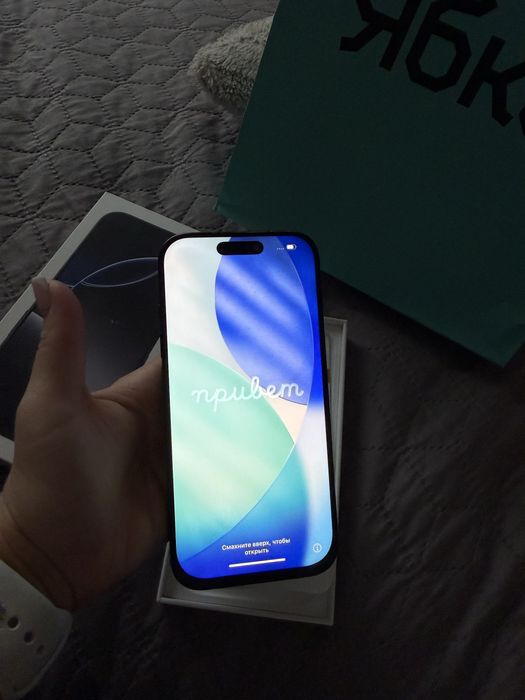 IPhone 16 pro 128 gb black titanium