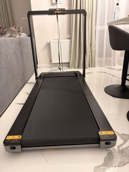 Бігова доріжка KingSmith X21 (сіра) — компактна, сучасна, як нова