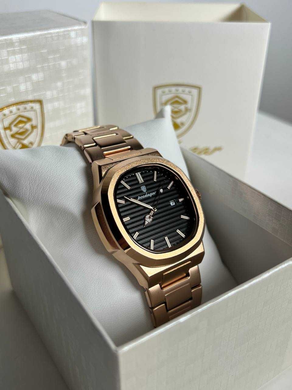 Часы Poedagar Nautilus золотые с черным циферблатом