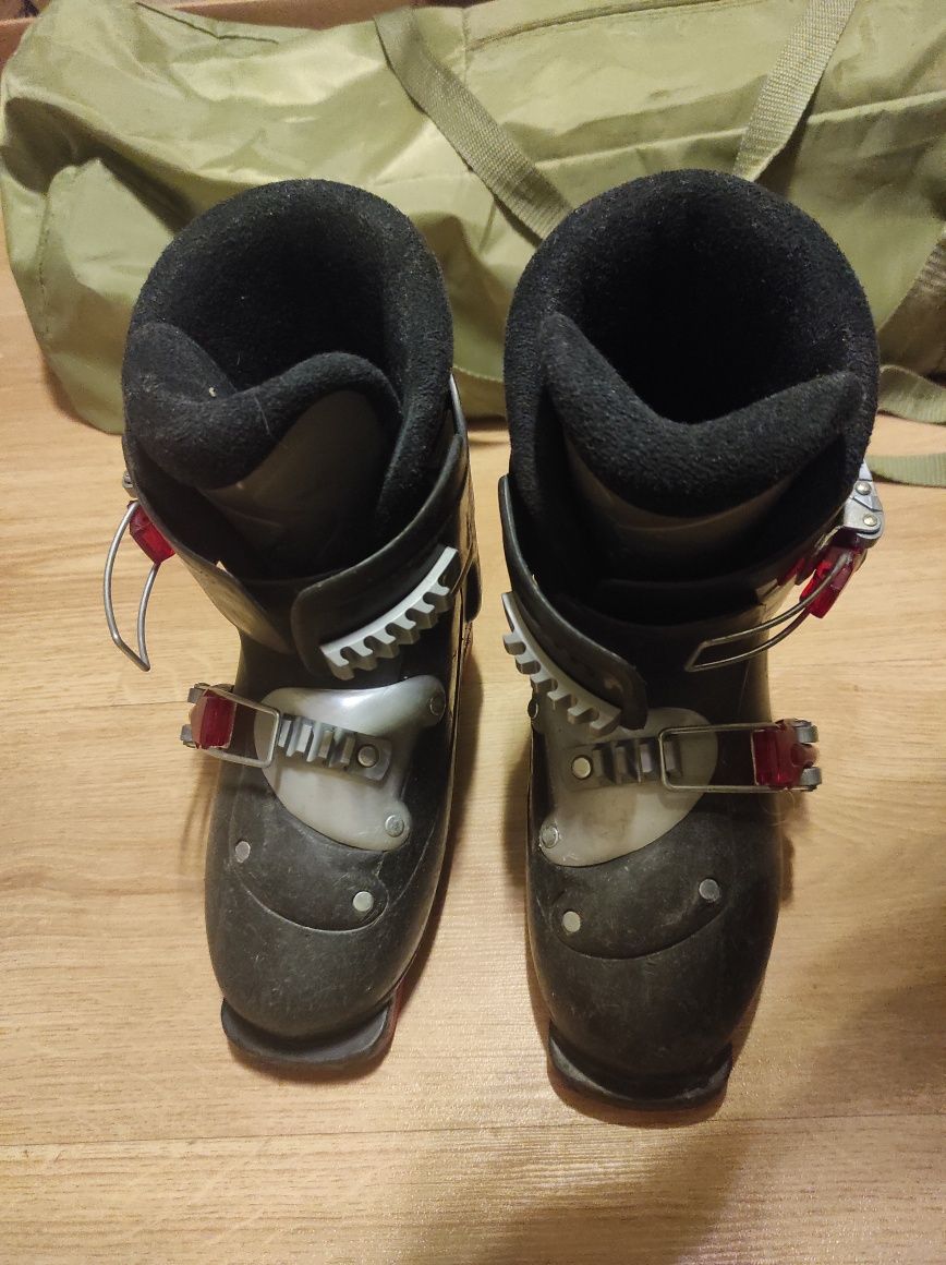 Buty narciarskie dla dziecka techno pro 18-19cm.