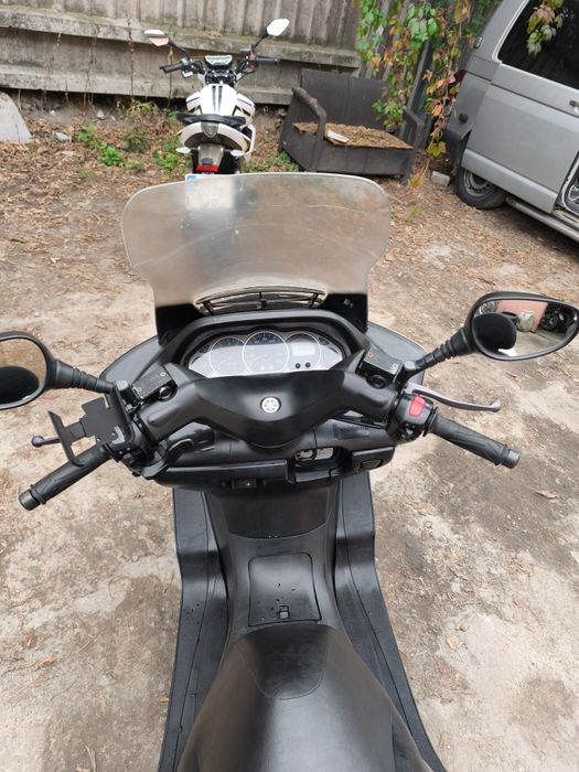 Yamaha majesty 250