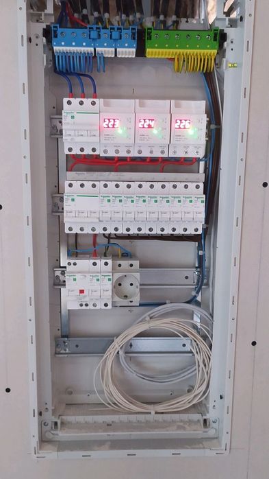 Електрикомонтажні роботи в Івано-Франківську Квартира*Офіс*Готель*Кафе