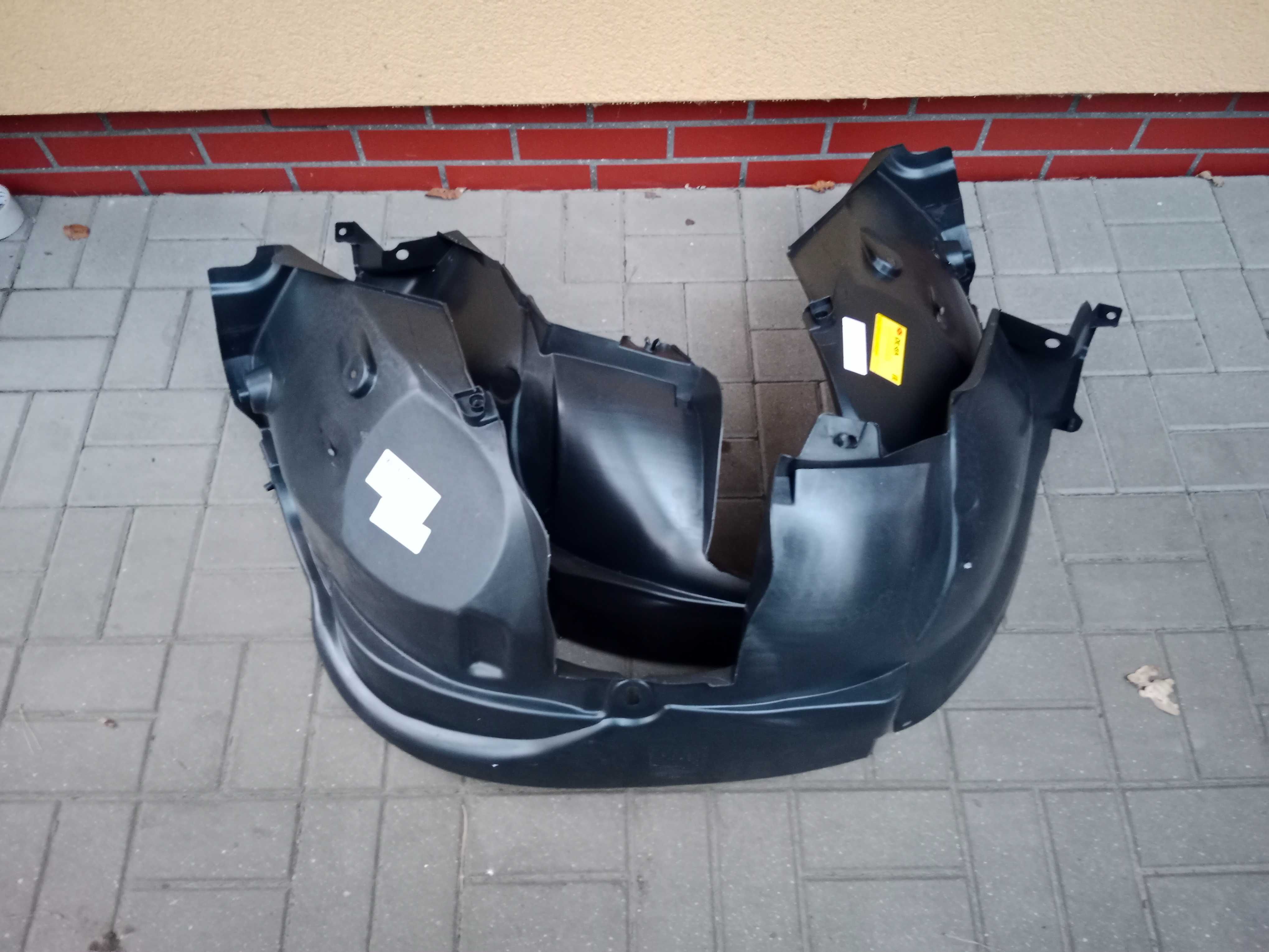 DACIA DUSTER 2010 + nadkole przednie lewe prawe nowe