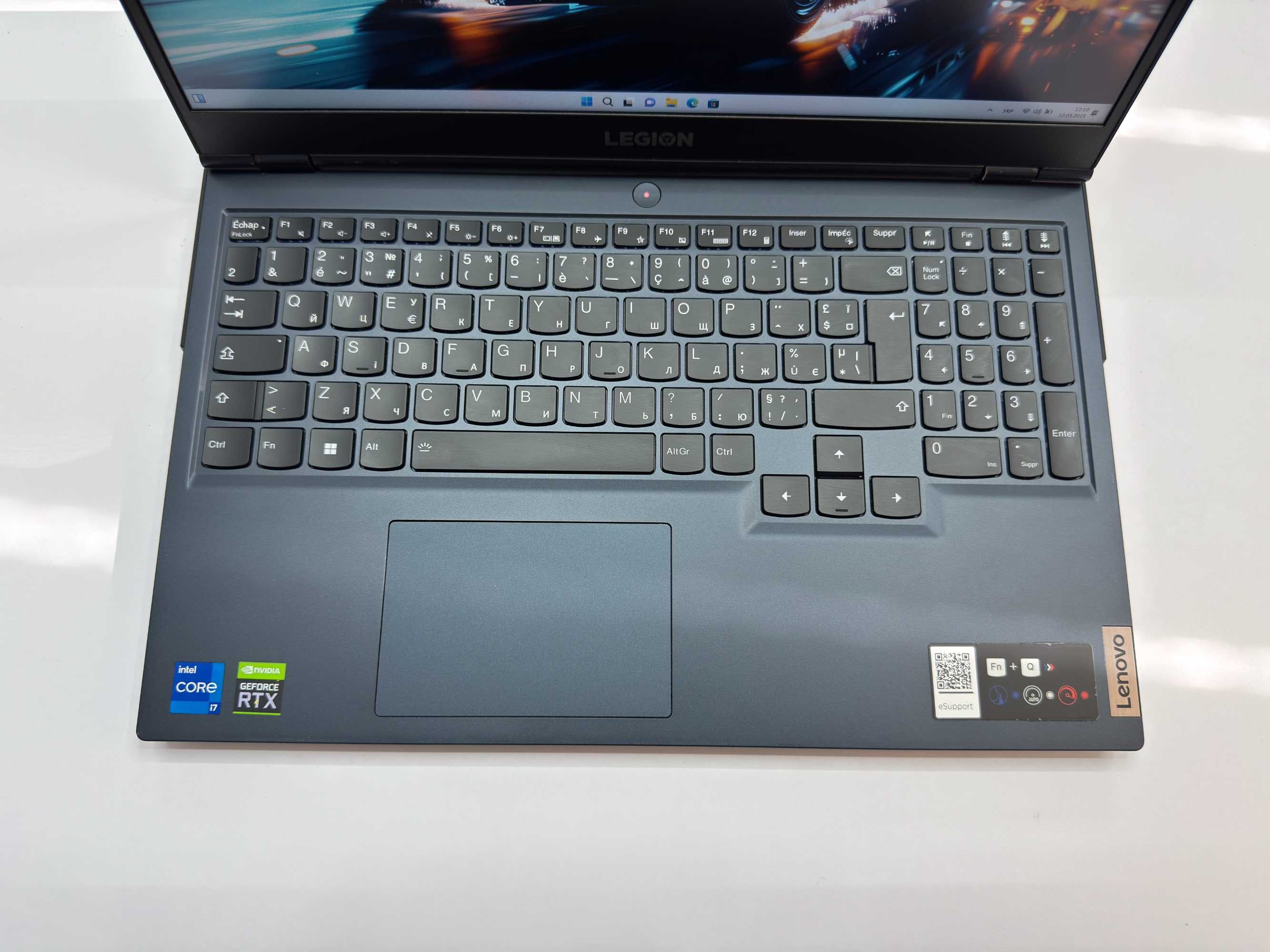 Lenovo Legion 15.6" 120Hz i7-11800H RTX 3050 4Gb RAM 16 Gb SSD 512 Gb