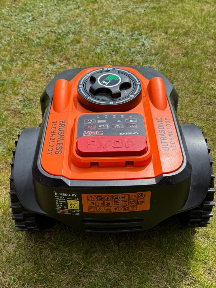 Robot koszacy NAC RLM800-DY