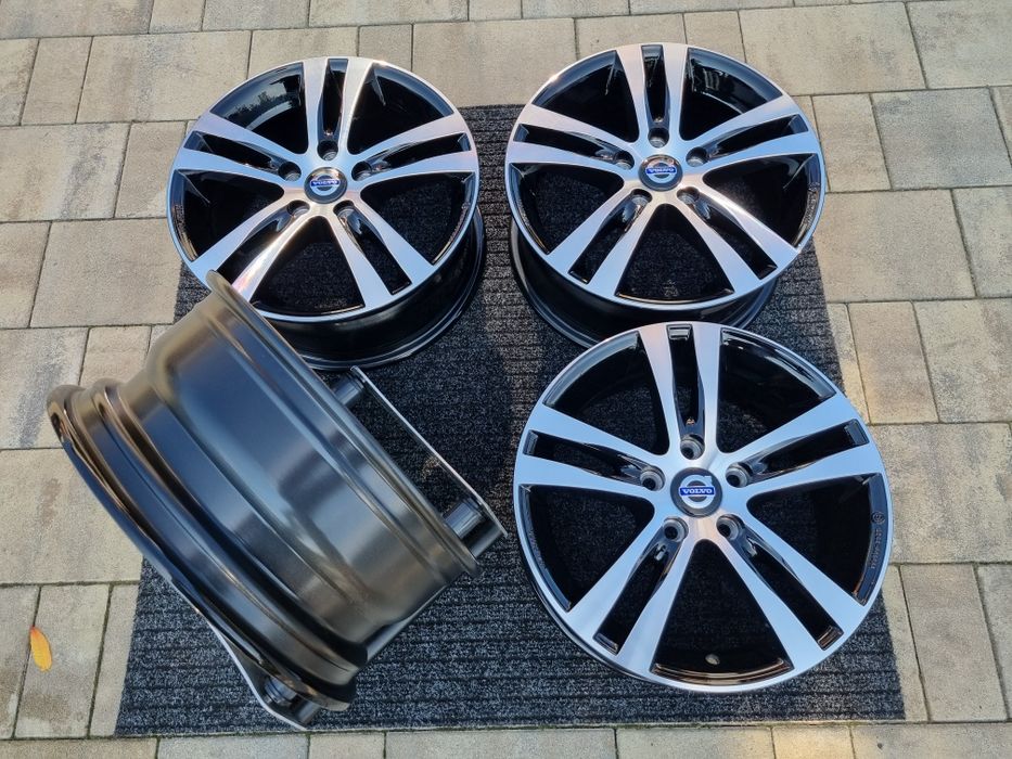 Volvo 16" Felgi nowe 5x108 V40 C30 V50 S60 V60 S40 C70 Czarny / Poler