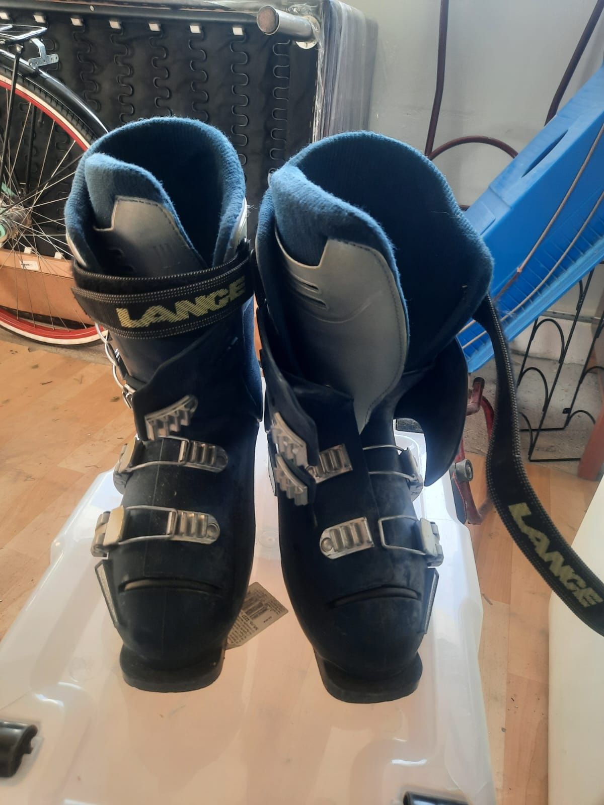 Buty narciarskie Lange rozmiar 39