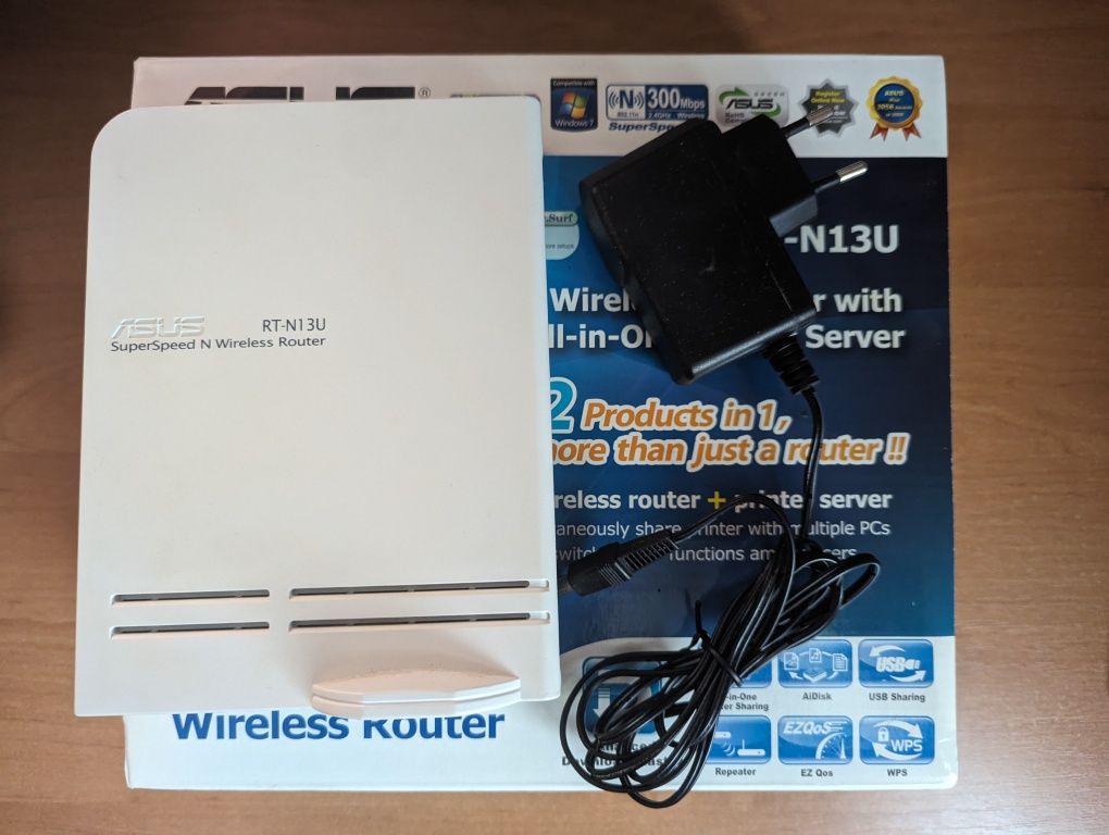 WiFi роутер Asus RT-N13U Маршрутизатор точка доступа AP клиент