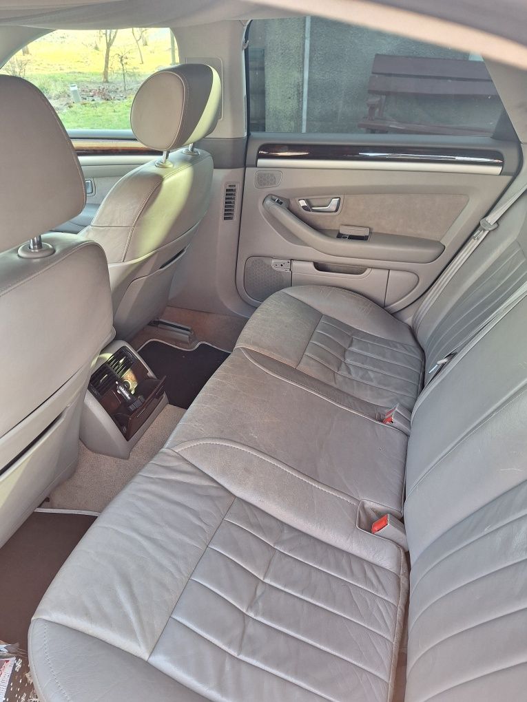 Audi A8D3 2006 3.7 B+LPG