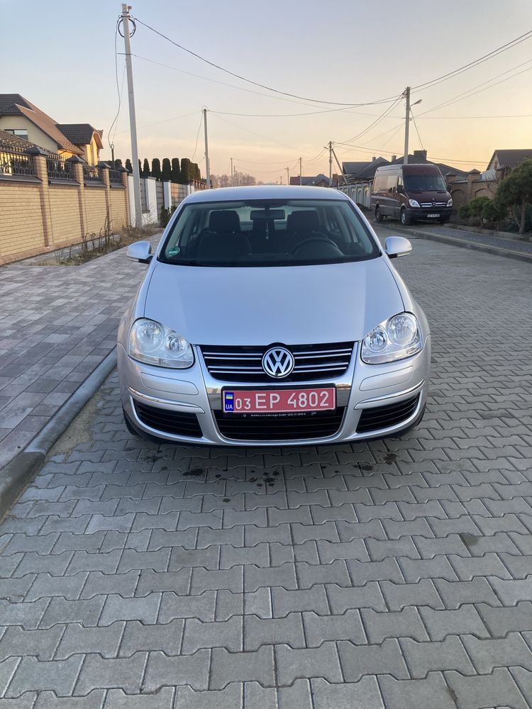 Jetta 1.6 MPI бензин. 2006 р