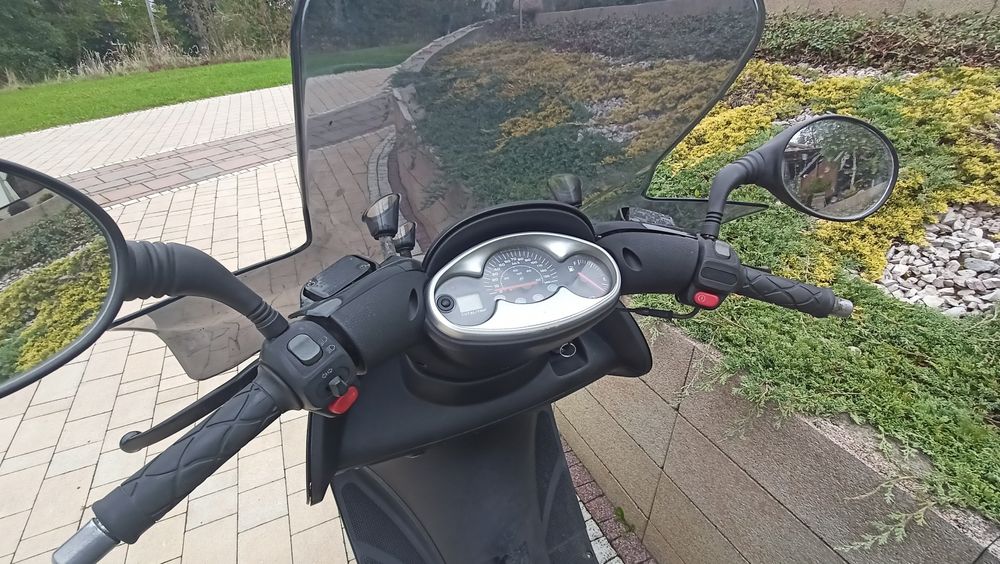 Yamaha Mayesty / MBK Skyliner** poj 125 ** na kat B ** 2010r **