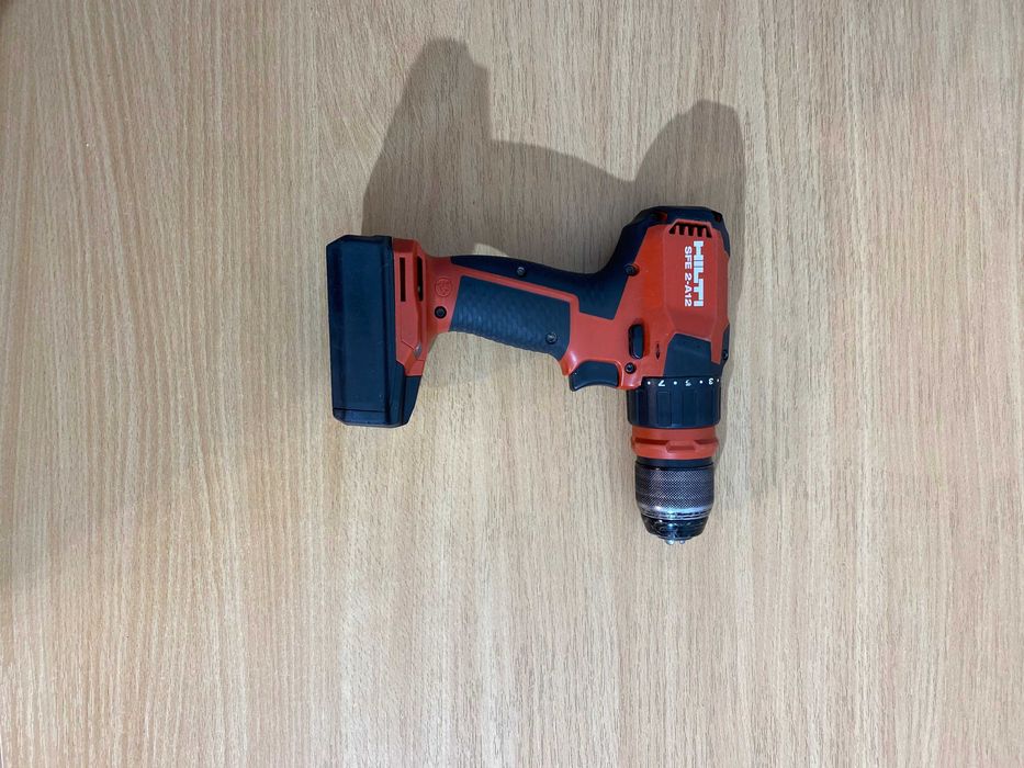 Wiertarko wkrętarka wielogłowicowa HILTI SFE 2-A12 Aku B12 4.0Ah