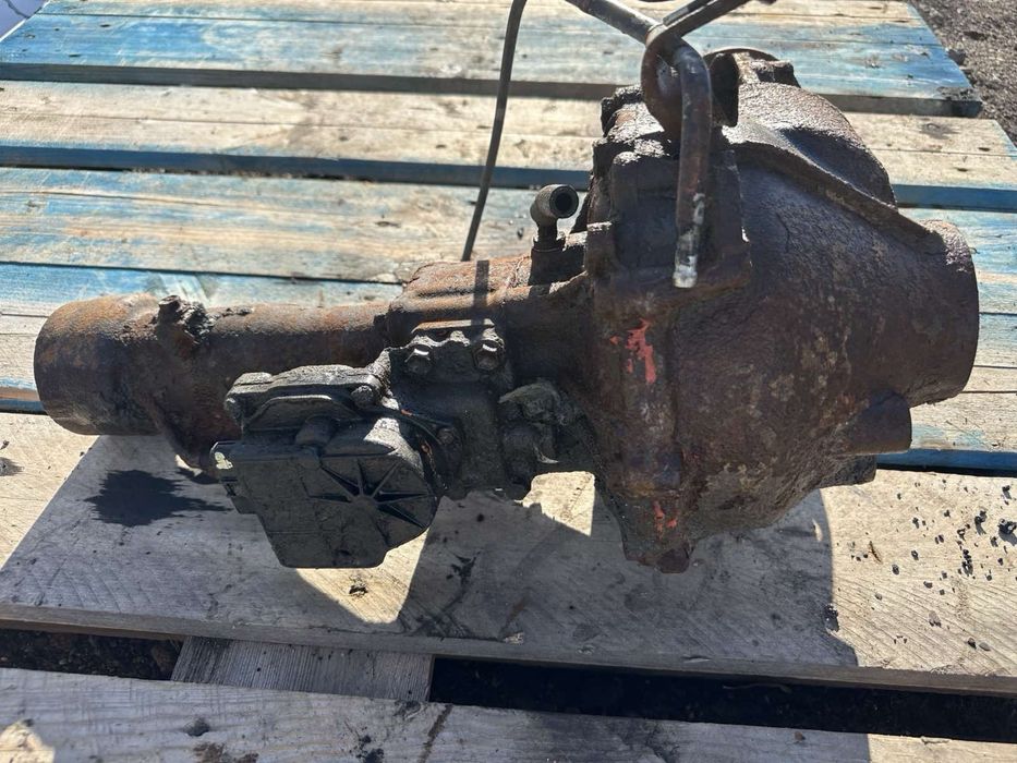 Передній редуктор Toyota Hilux 2.5 D-4D (2005–2011)