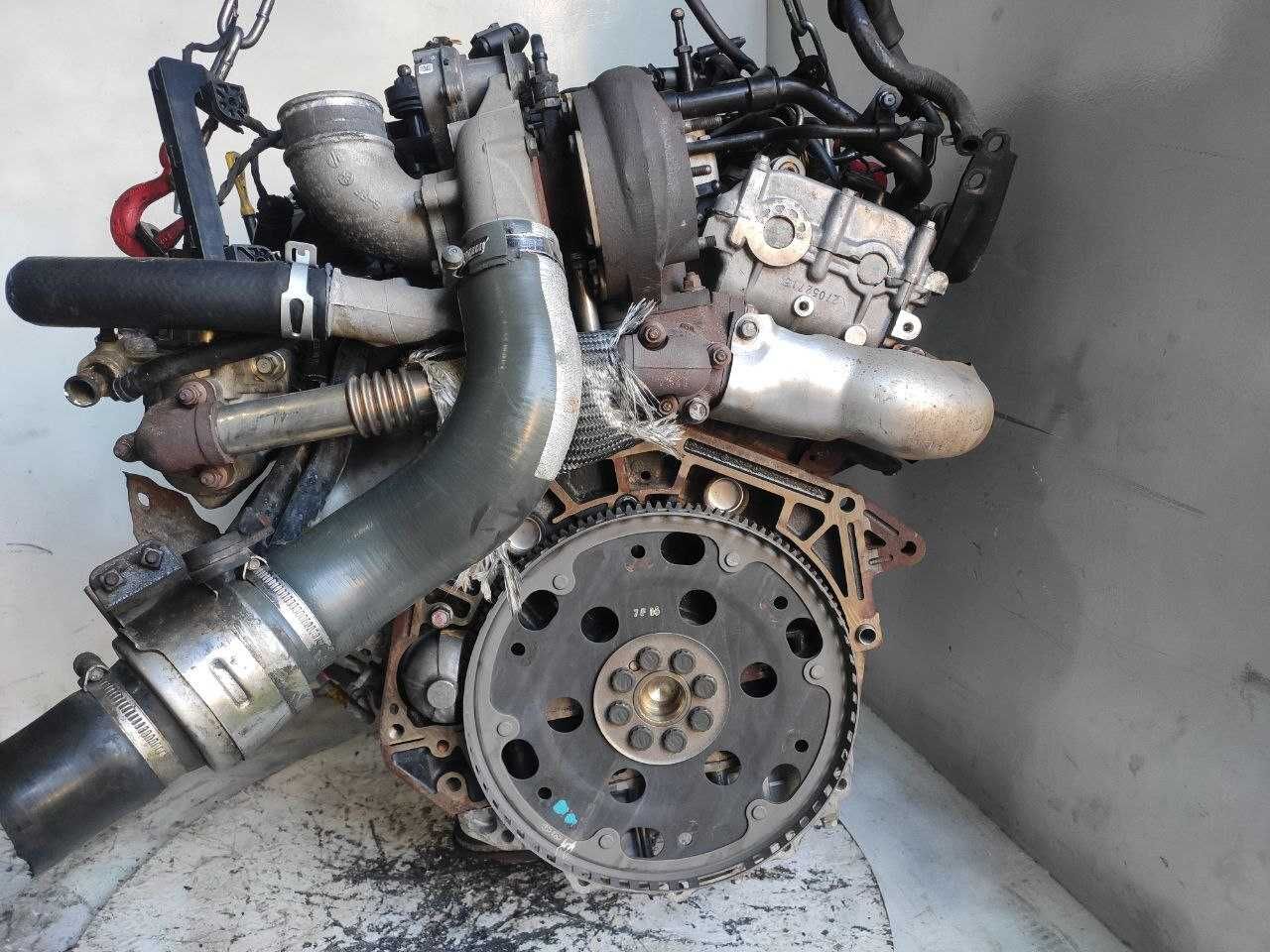 Двигун комплект 3.0 CRDI 24V D6EA V6