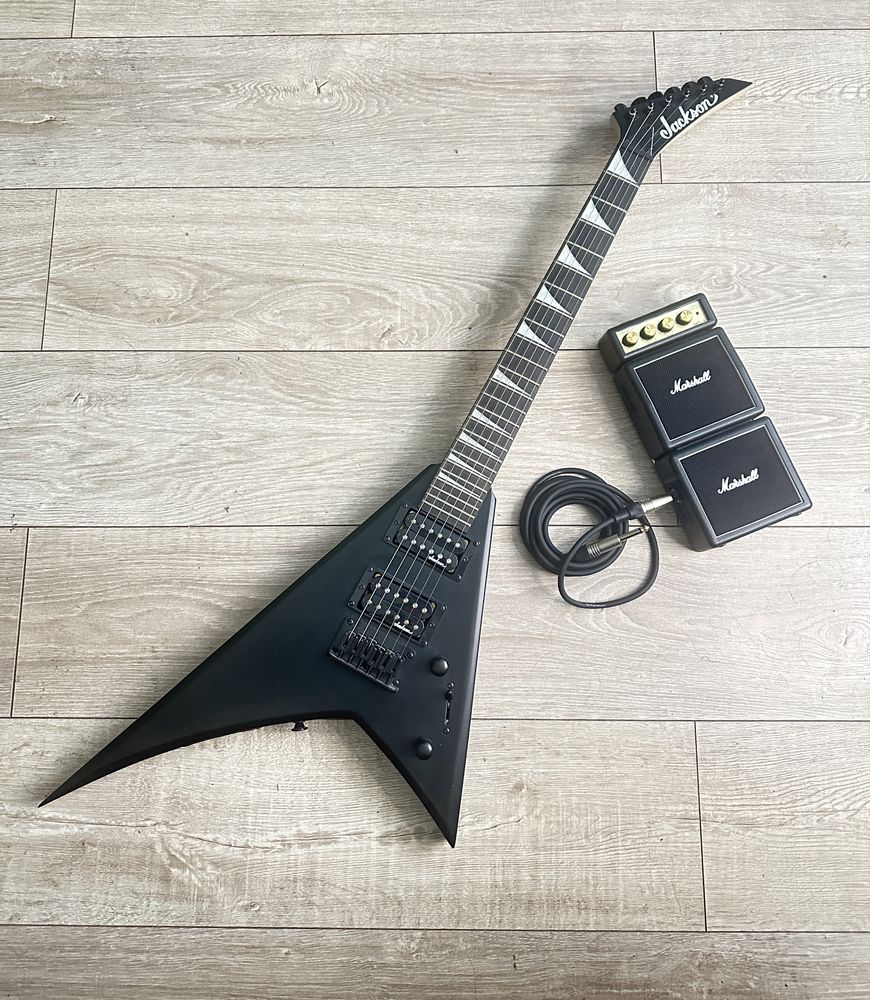 Gitara elektryczna Jackson JS32T Rhoads BK Randy Rhoads V