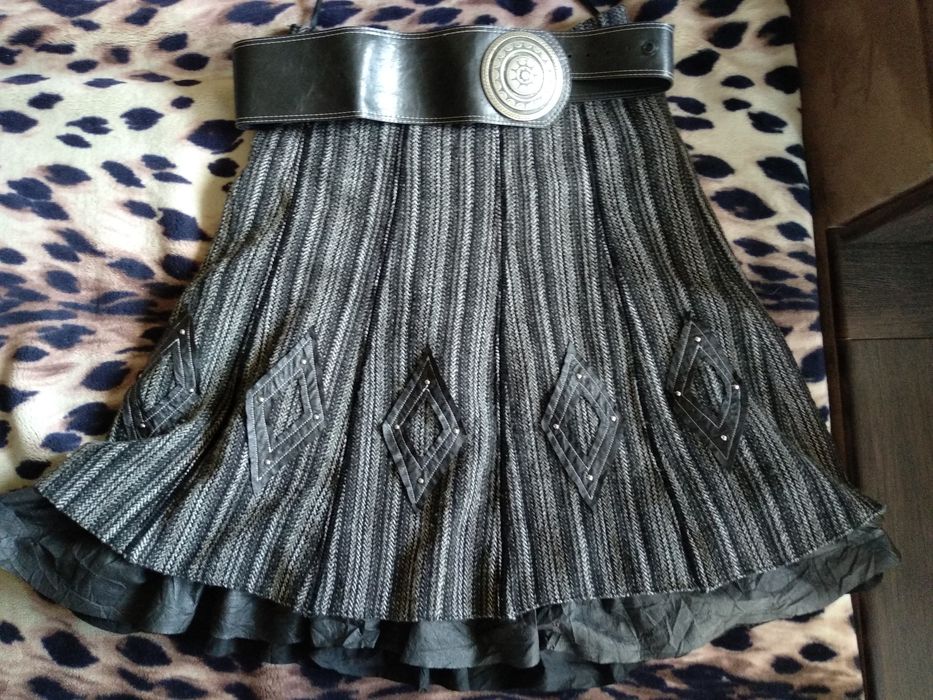 Стильнячая зимняя юбка