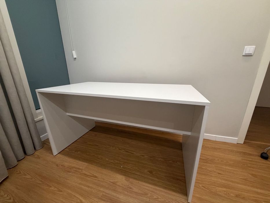 2 Secretarias brancas (1400X700X750a)