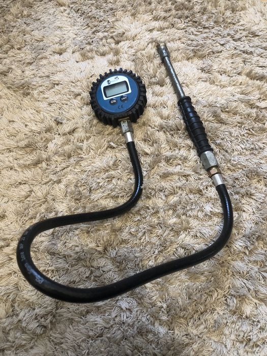 Манометр електронний